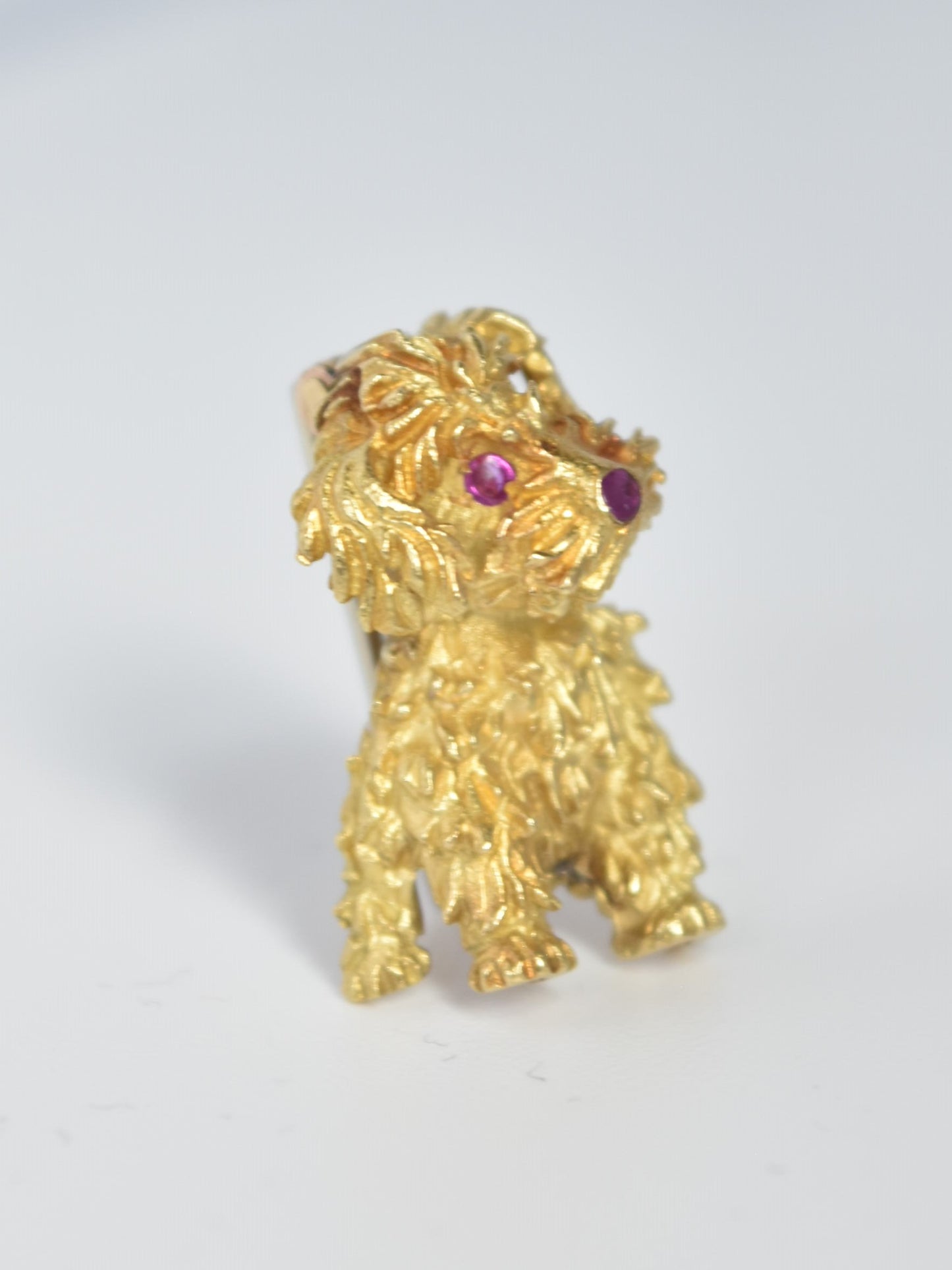 vintage Tiffany &amp; Co. Broche chien rubis en or 18 carats