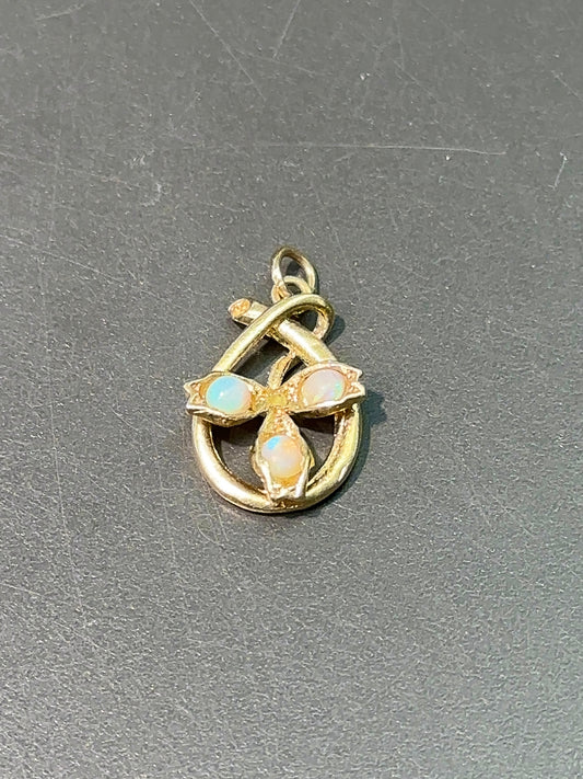 Vintage 14K Gold Opal Cabochon Shamrock Charm