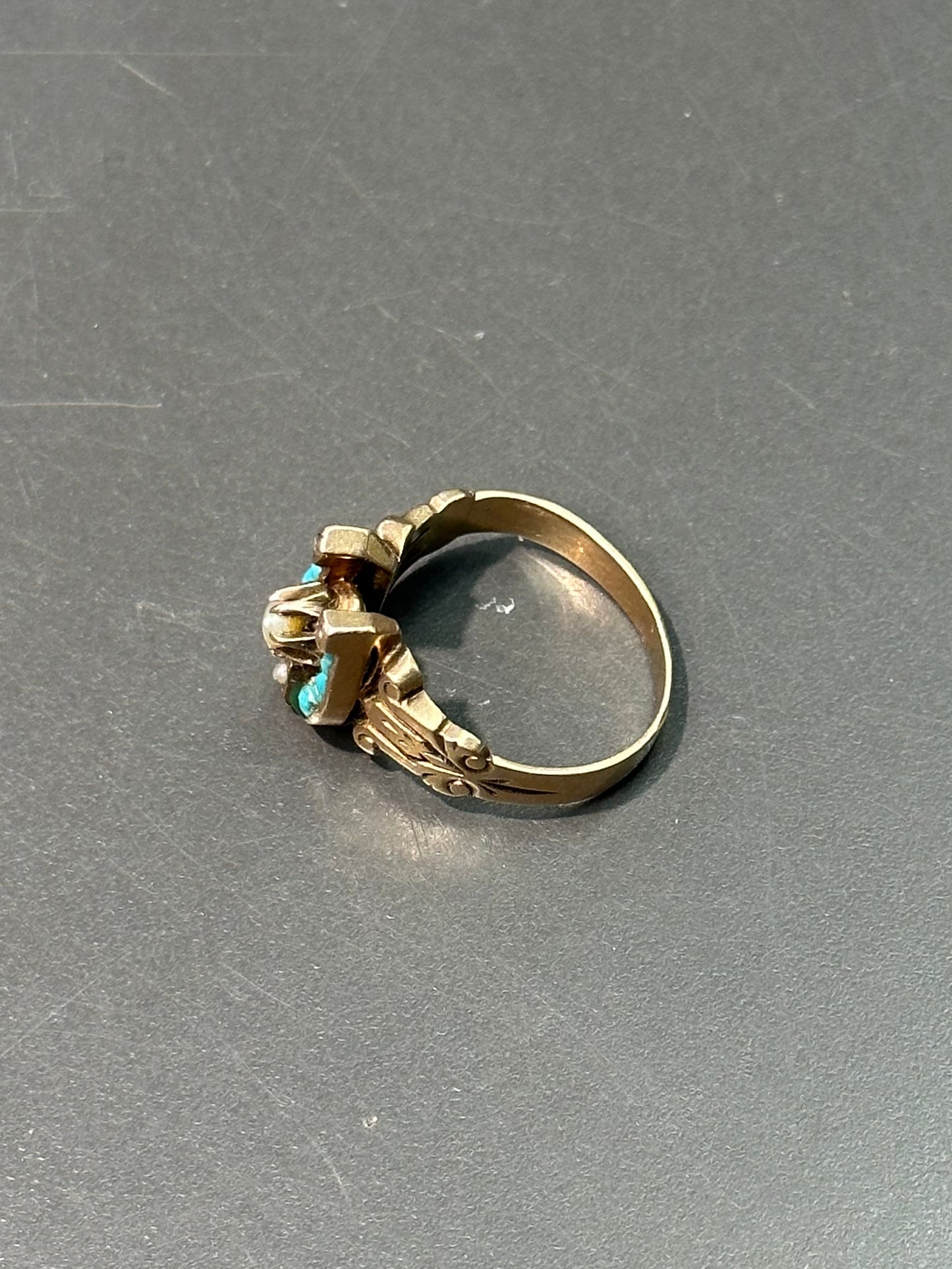 Victorian 14K Gold Turquoise Pearl Horse Shoe Ring