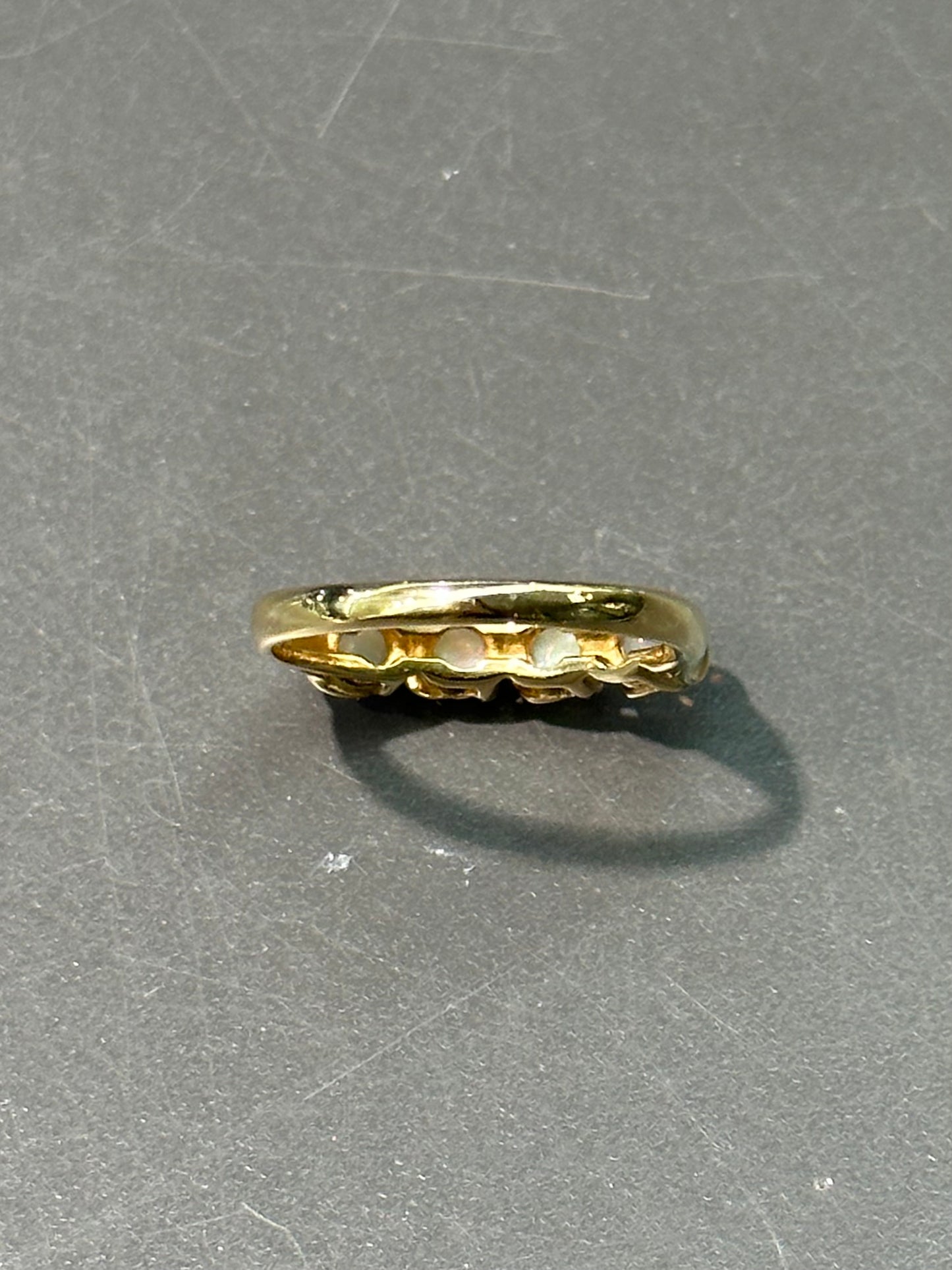 18K 金四石蛋白石戒指