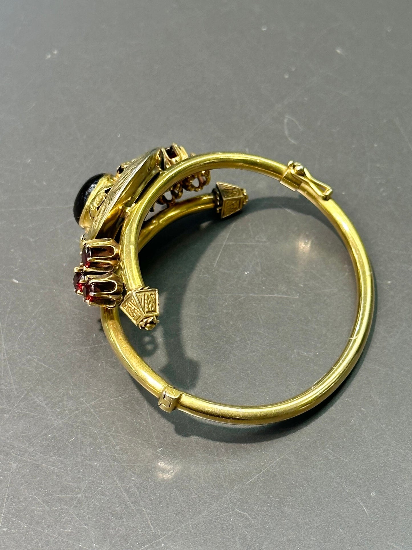 维多利亚 14K 金石榴石手镯
