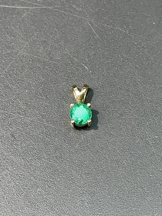 14K Gold Emerald Pendant