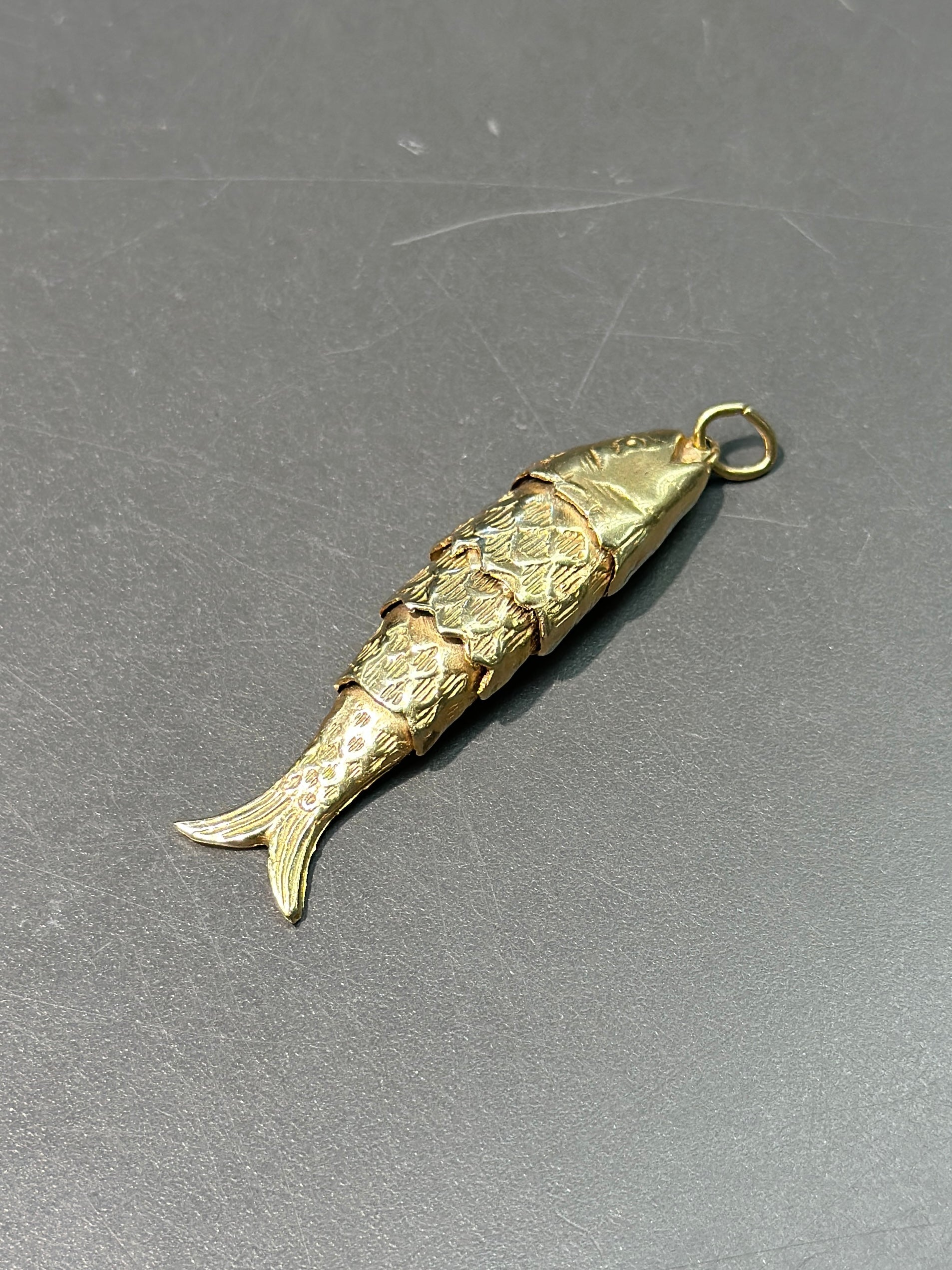 Vintage Gold Vermeil White Enamel Articulated Fish Pendant Necklace –  Boylerpf