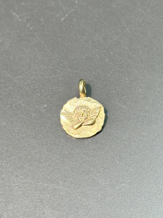 Breloque chérubin en or 14 carats