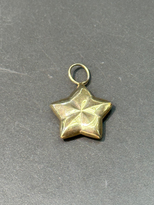 Vintage 14K Gold Puffy Star Charm