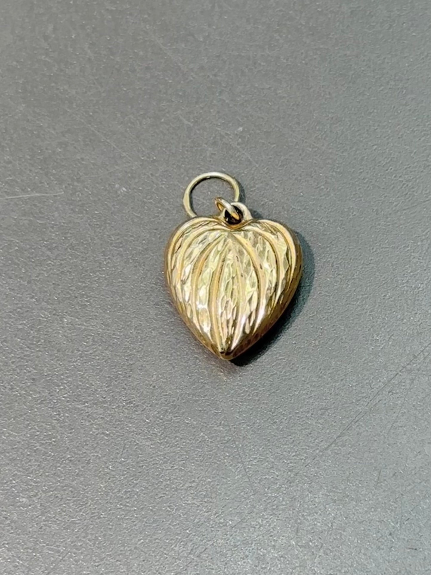 Vintage 14K Gold Faceted Puffy Heart Charm