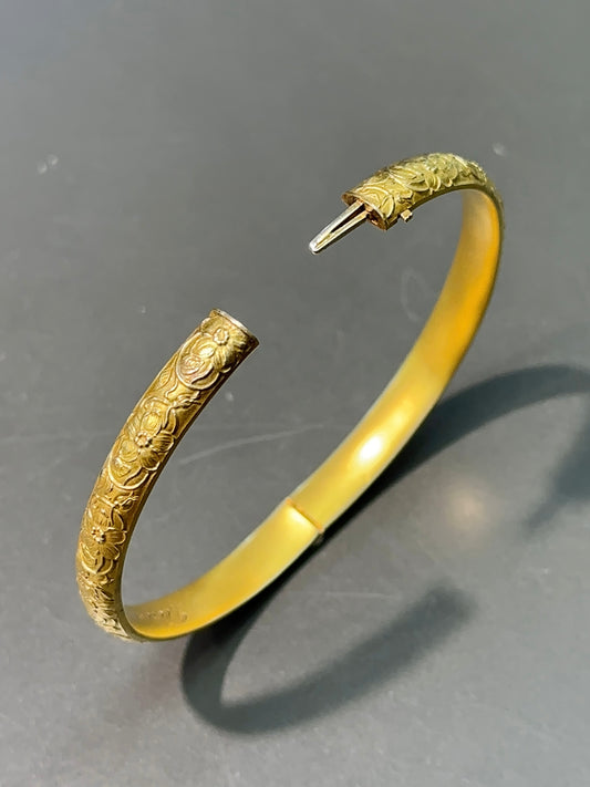 新艺术风格 14K 金凸纹花卉图案雕刻手链