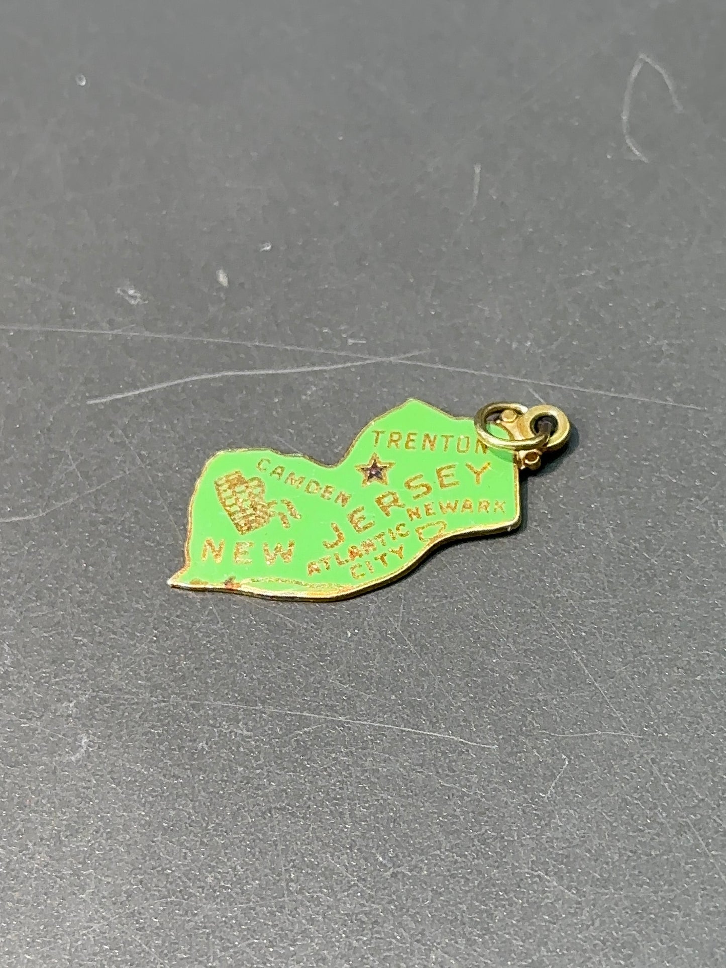 Vintage 14K Gold Enamel New Jersey Map Charm