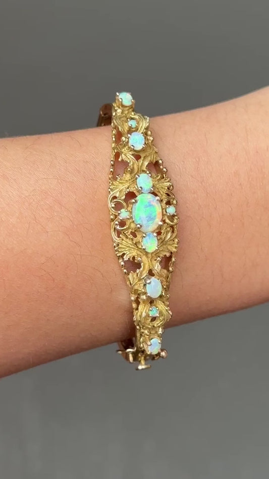 Antique 14K Gold Motif Opal Bracelet Bangle