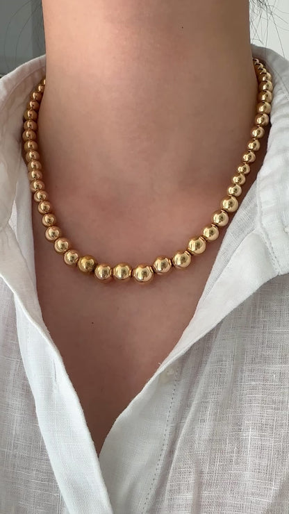 Vintage 14K Yellow Gold Graduated Bead Necklace