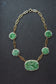 Collier à maillons en jade naturel sculpté à la main en or 14 carats Art déco