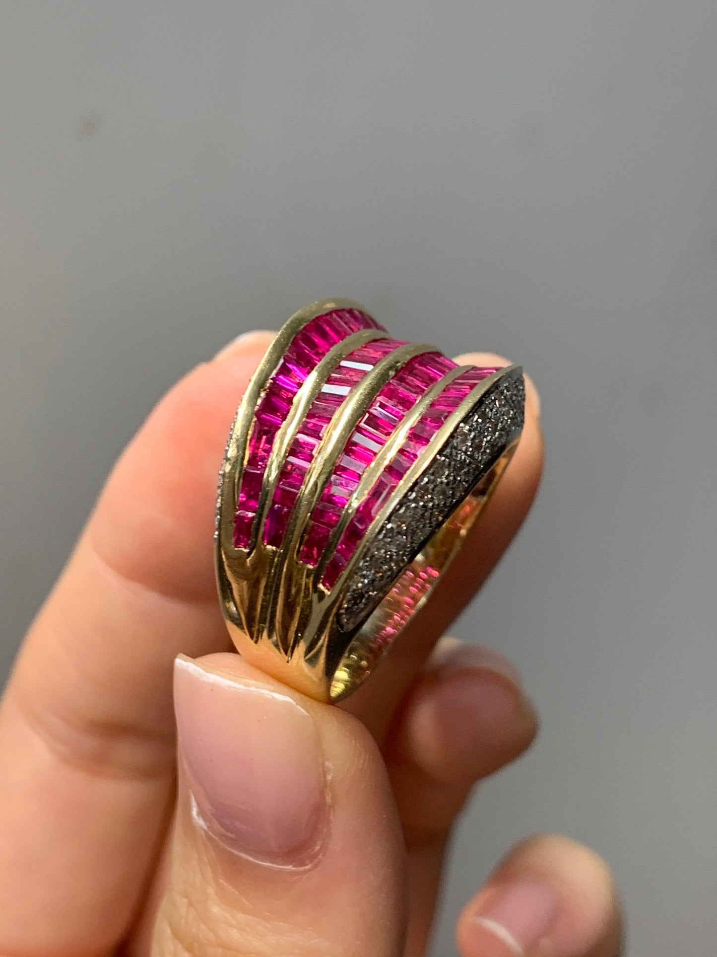 Vintage 14K Gold 3.00 Carat Natural Ruby and 1.50 Carat Diamond Ring