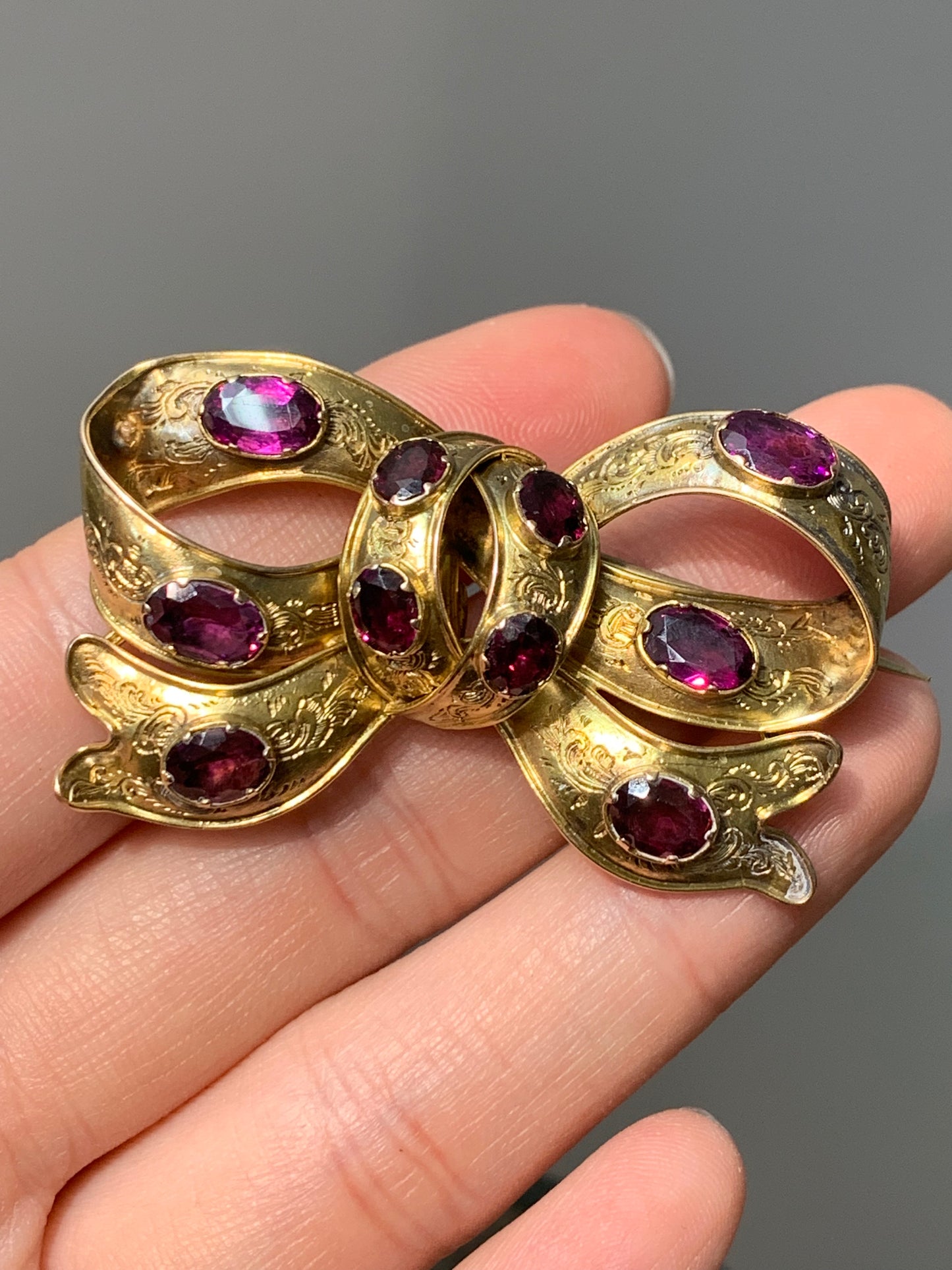 Victorian 14K Gold Almandine Garnet Bow Brooch