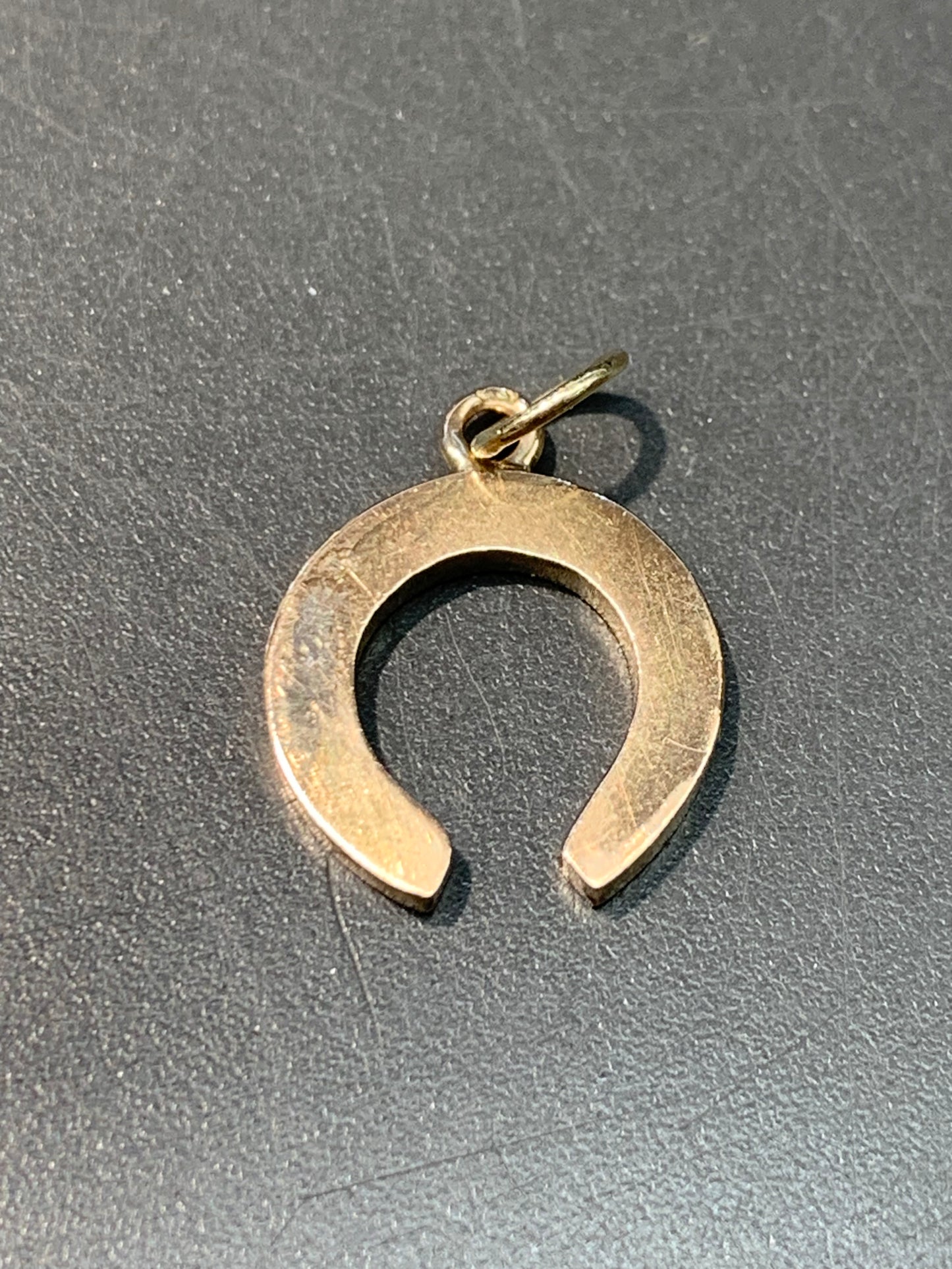 Vintage 14K Gold Hollow Horse Shoe Charm