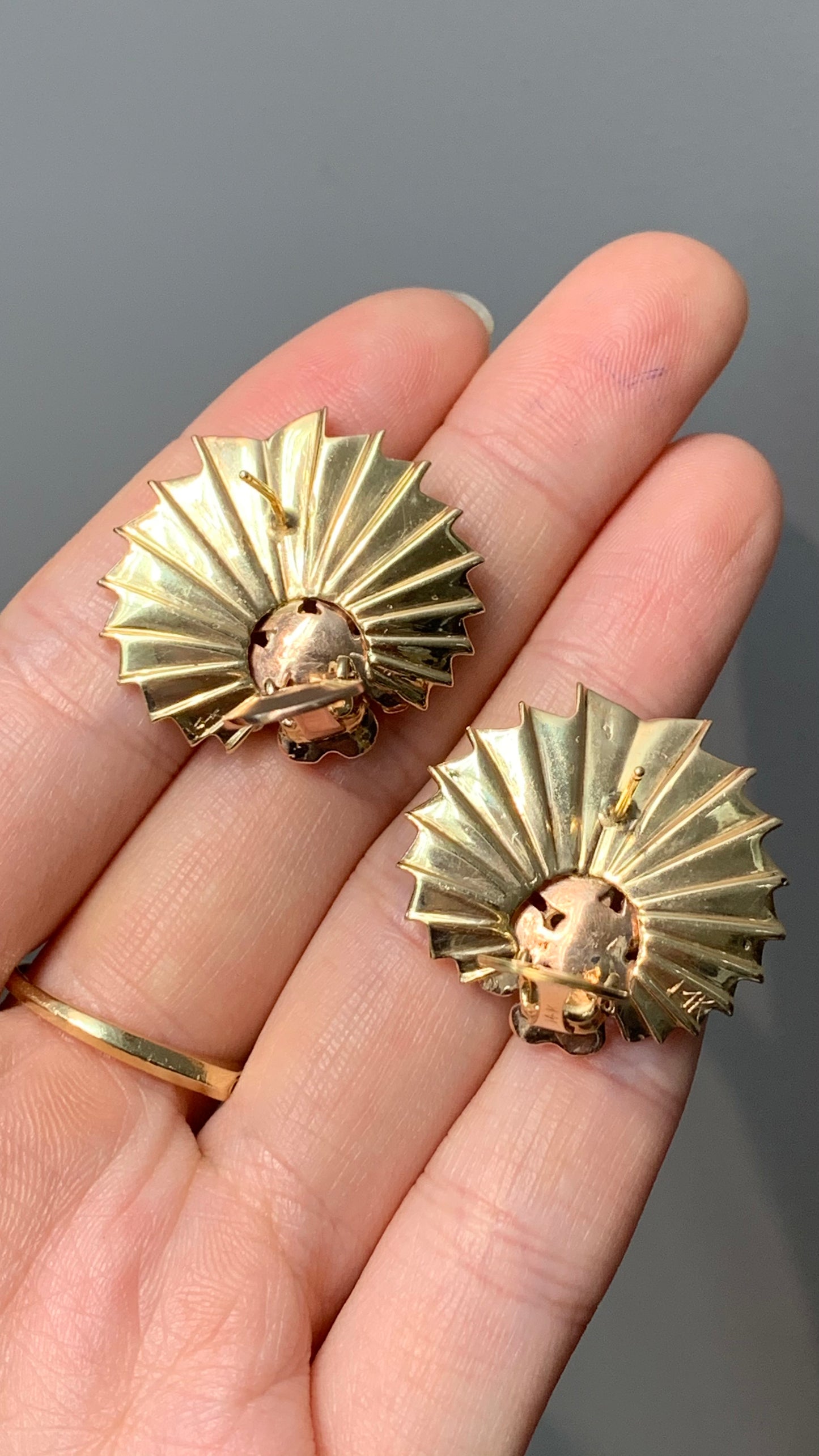 复古 14K 金扇形红宝石钻石耳环