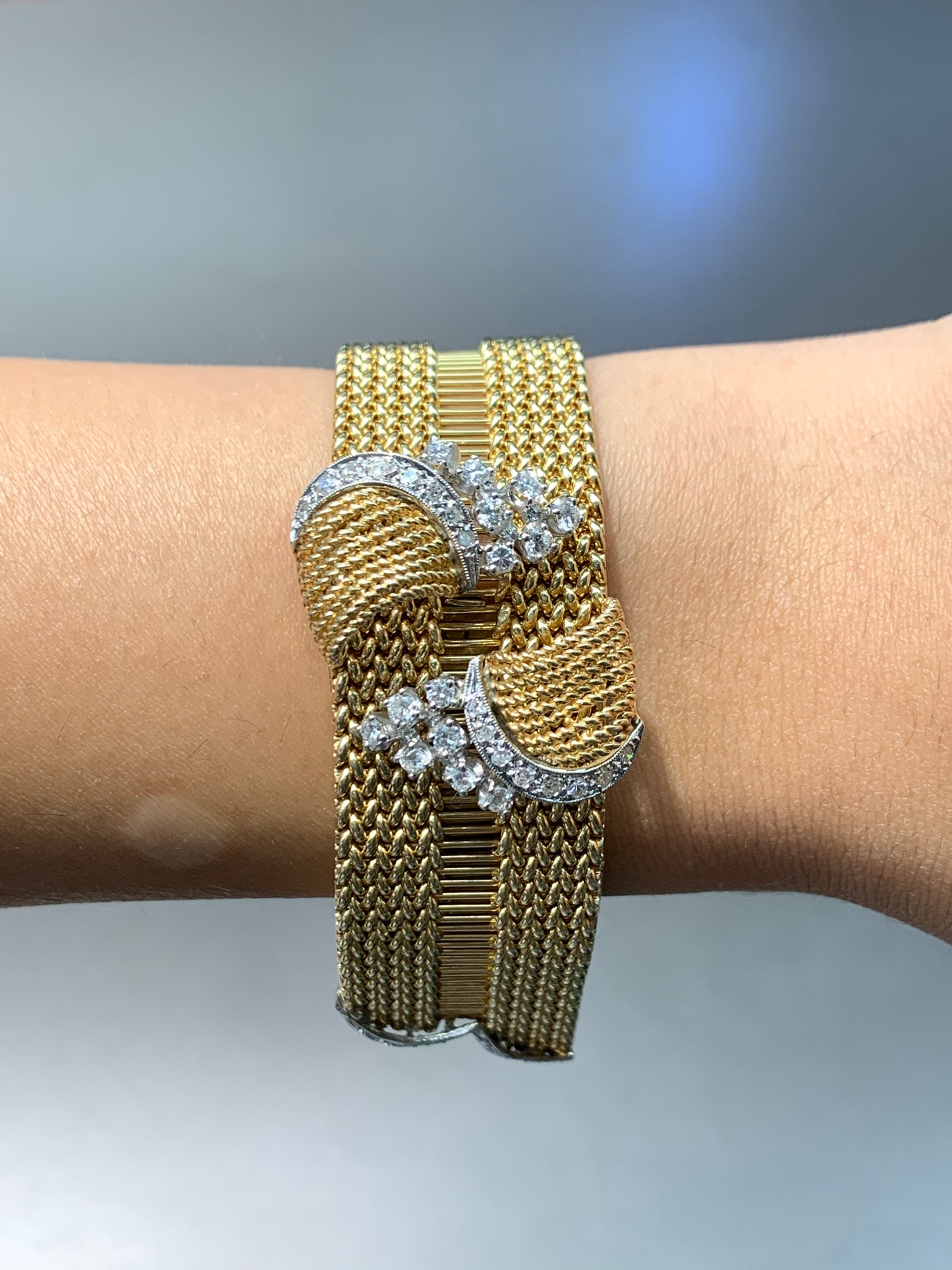 Bracelet réglable vintage en maille d'or 14 carats avec boucle en diamant tissé