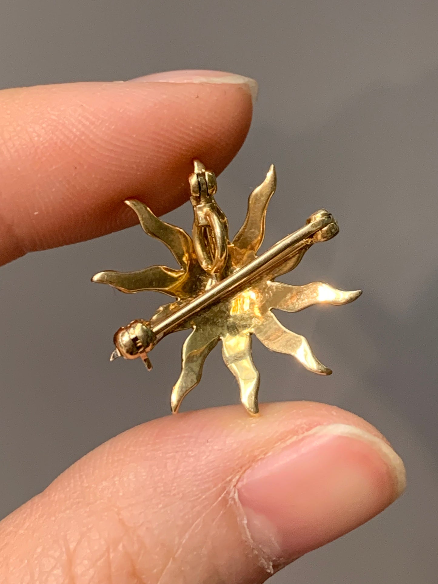 Victorian 14K Gold Seed Pearl Star Burst Pendant Brooch