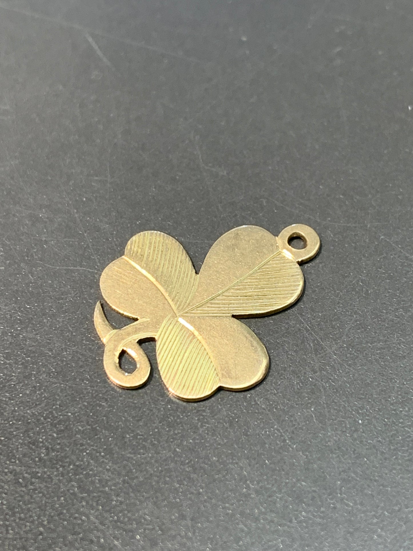 Vintage 14K Gold Three Leaf Clover