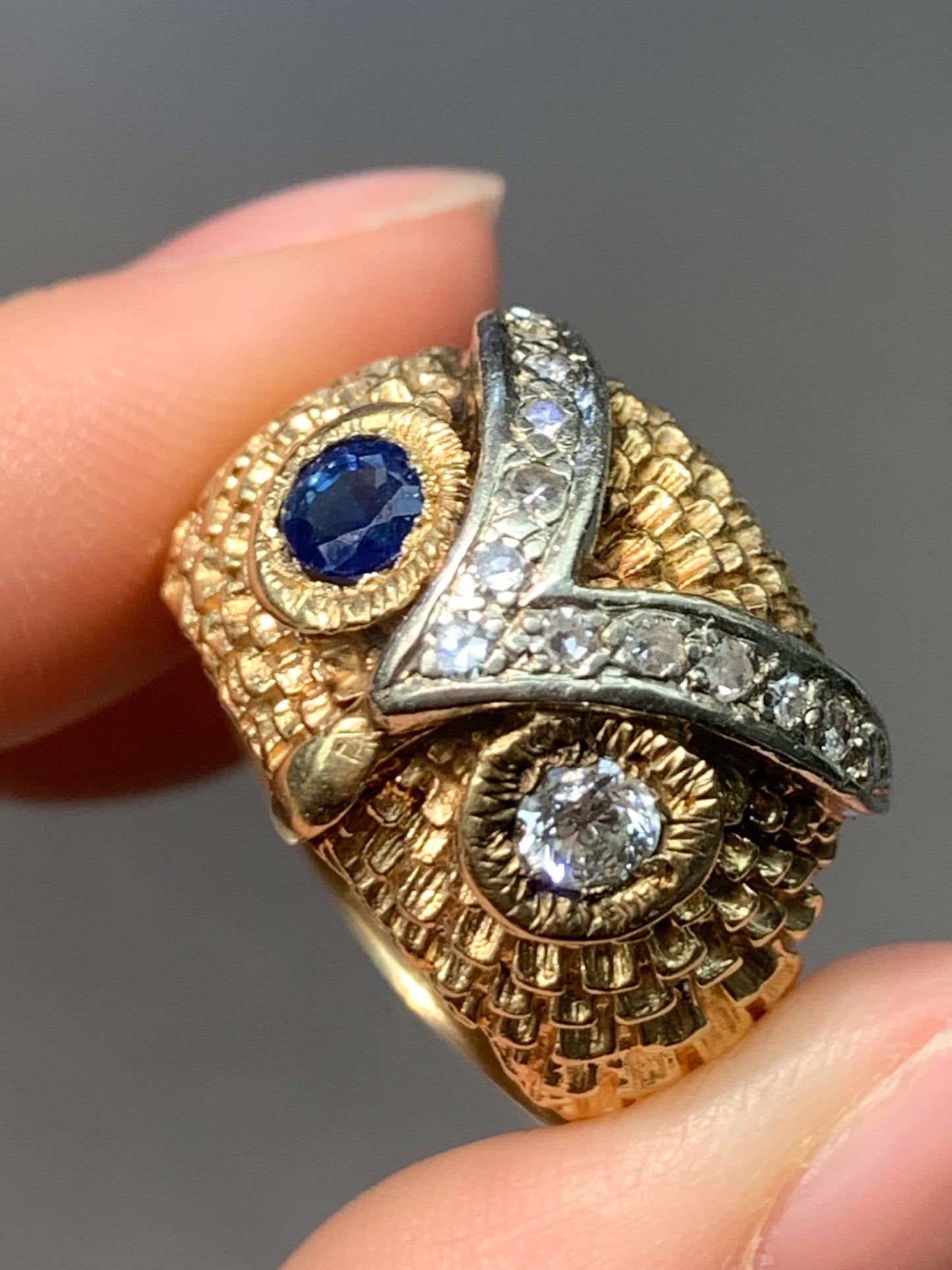 Vintage 14K Gold Diamond Sapphire Owl Ring