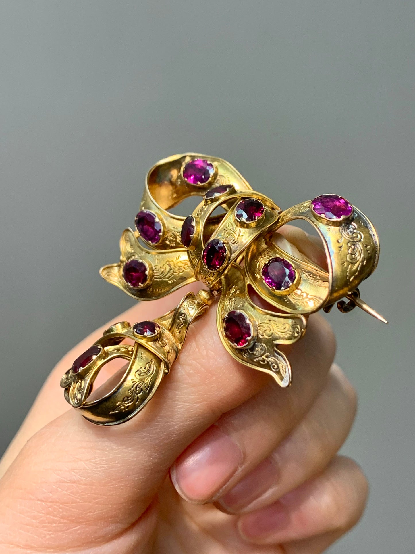 Victorian 14K Gold Almandine Garnet Bow Brooch