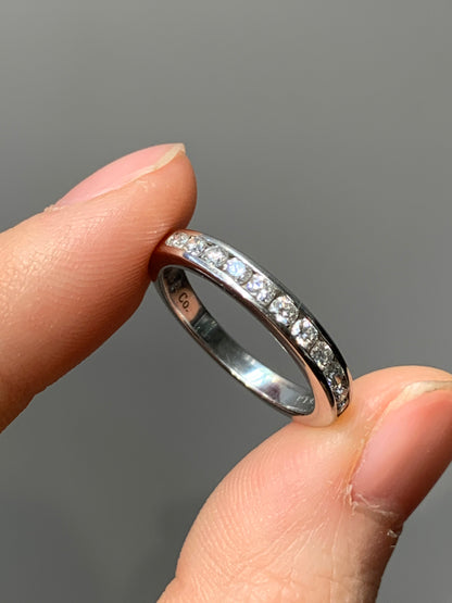 Tiffany &amp; Co. 铂金 0.33 CTW 钻石结婚戒指