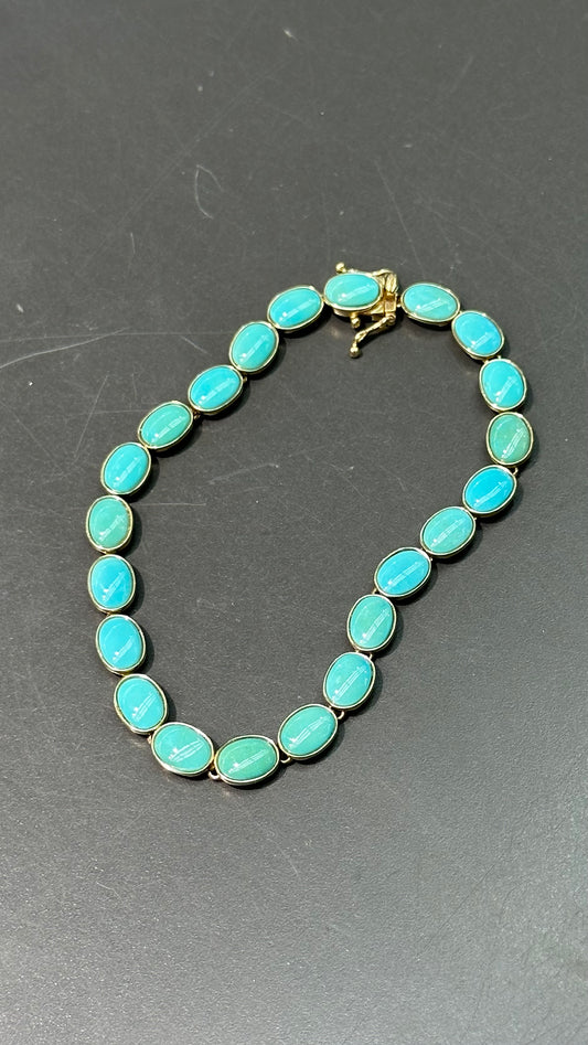 En réserve pour Karen Bracelet de tennis cabochon turquoise en or 14 carats