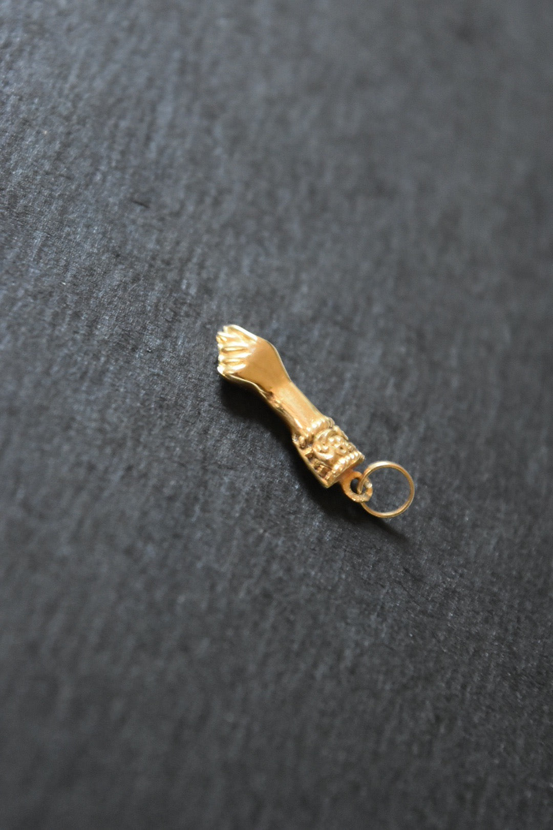 Vintage 14K Gold Figa Arm Charm