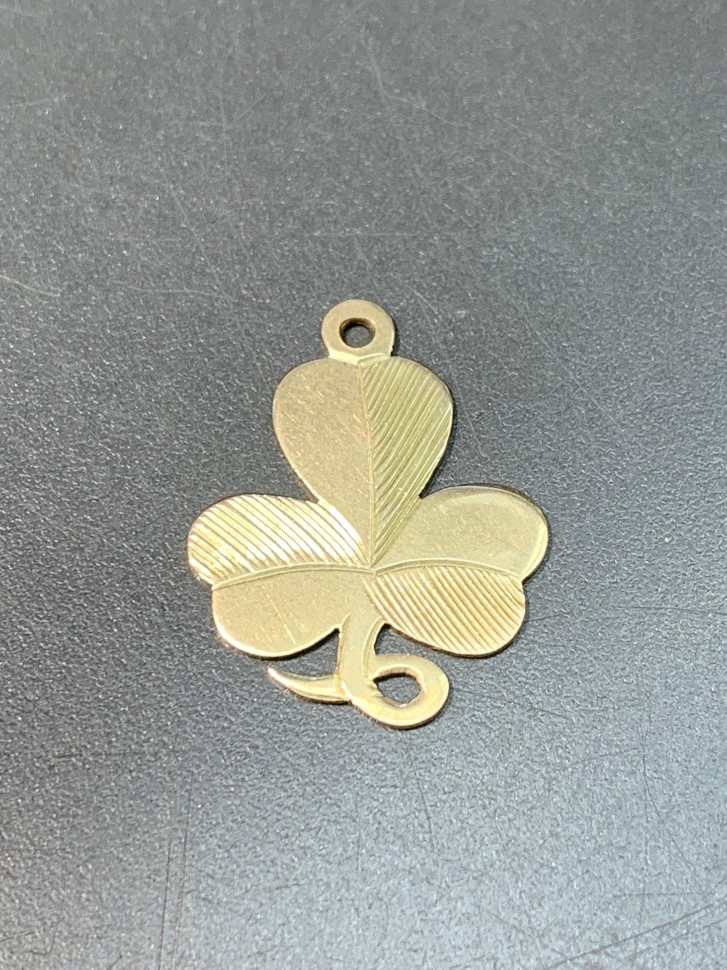 Vintage 14K Gold Three Leaf Clover