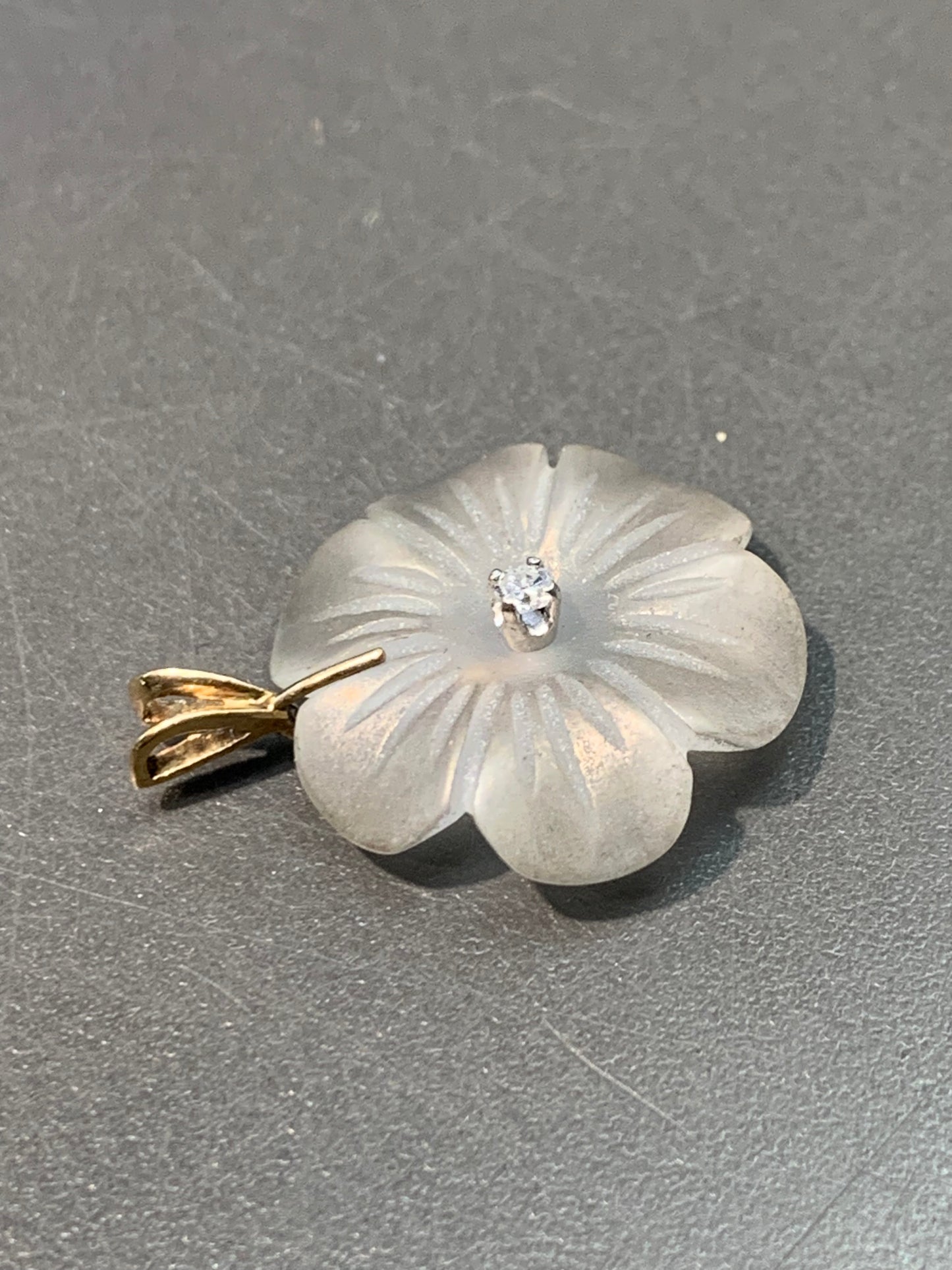 14K Gold Diamond Rock Crystal Flower Pendant