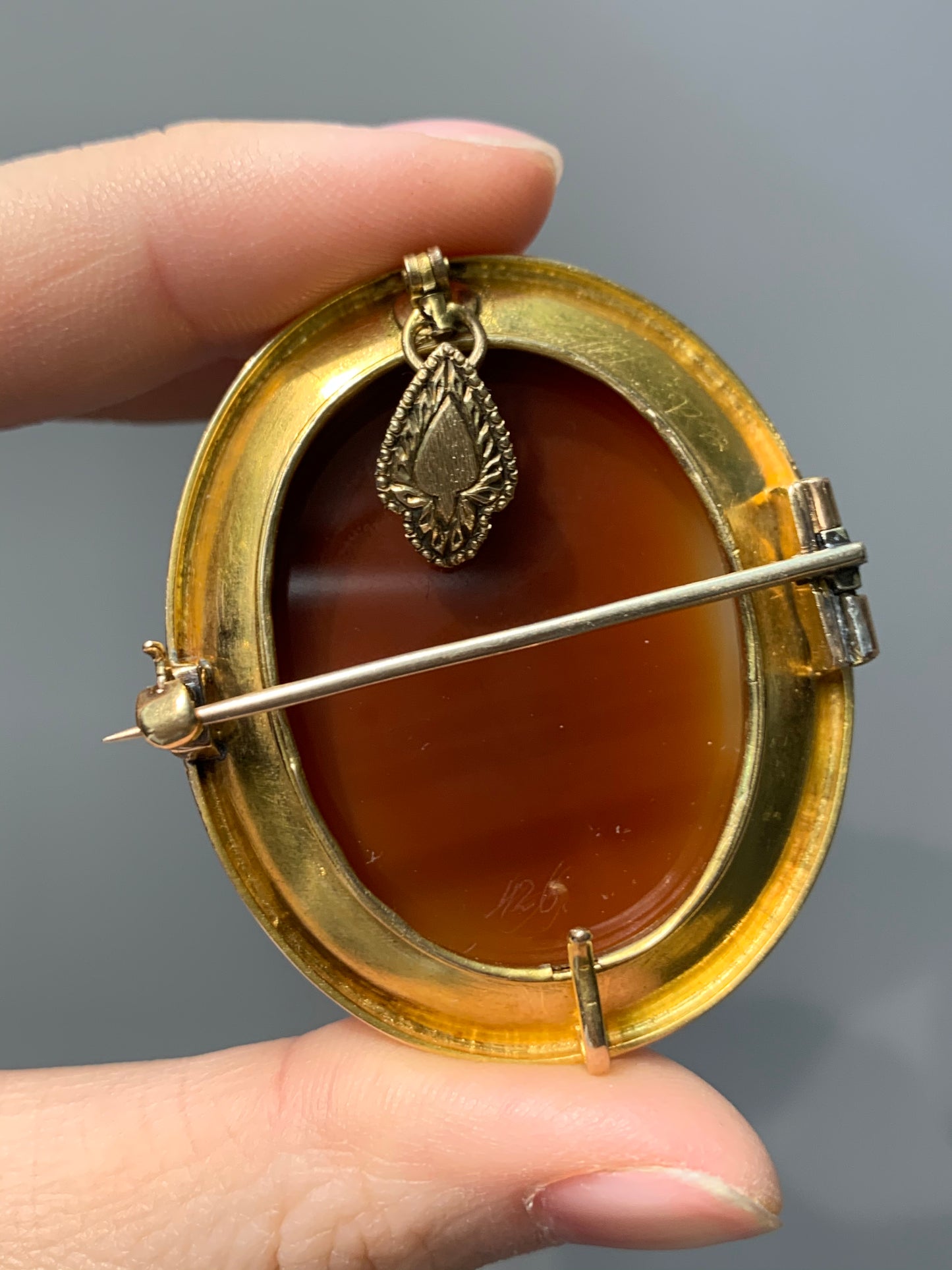 Victorian 14K Gold Cameo Mirrored Concave Brooch Pendant