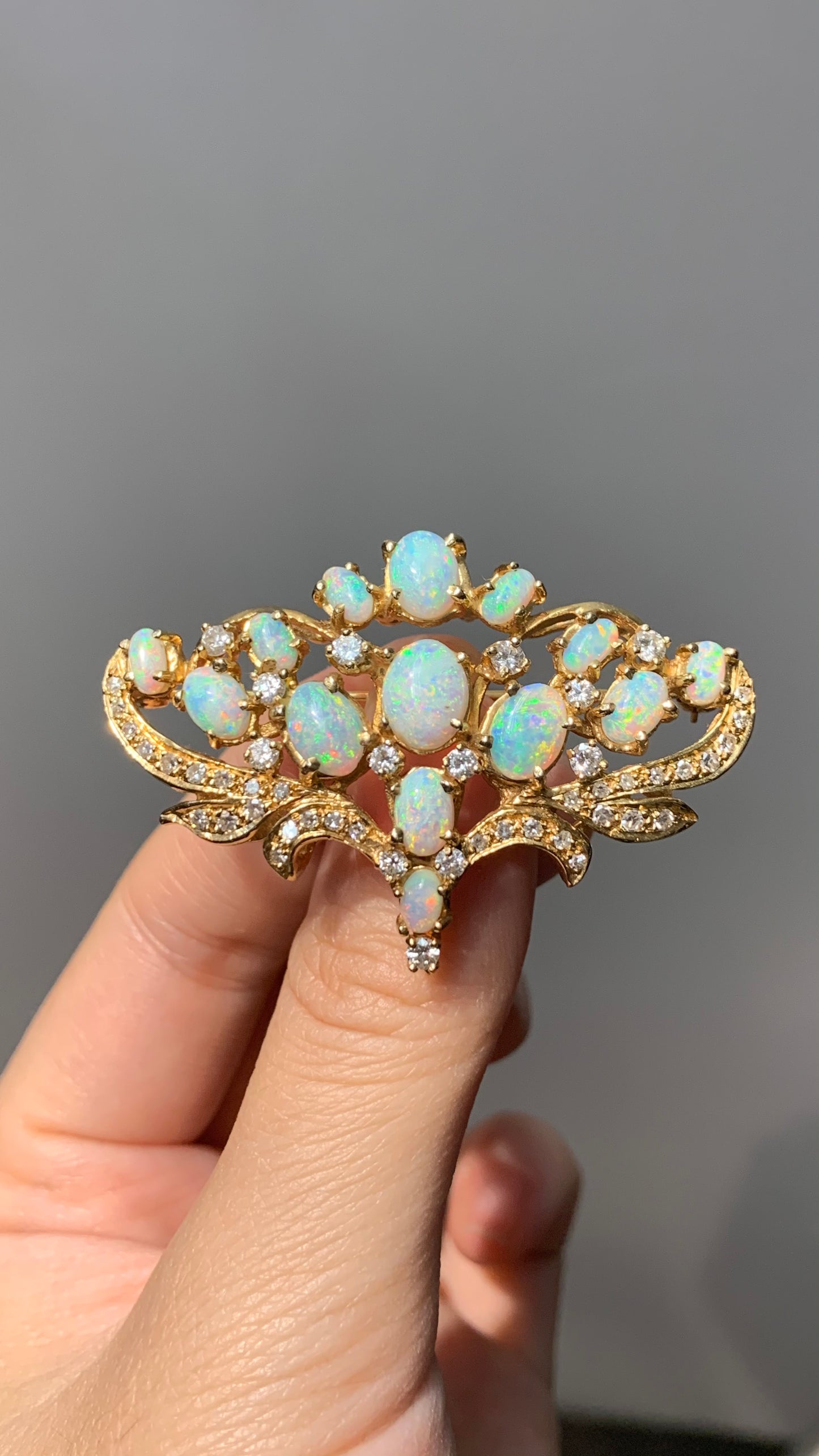 vintage 14K Gold Opal Cabochon et Broche Diamant