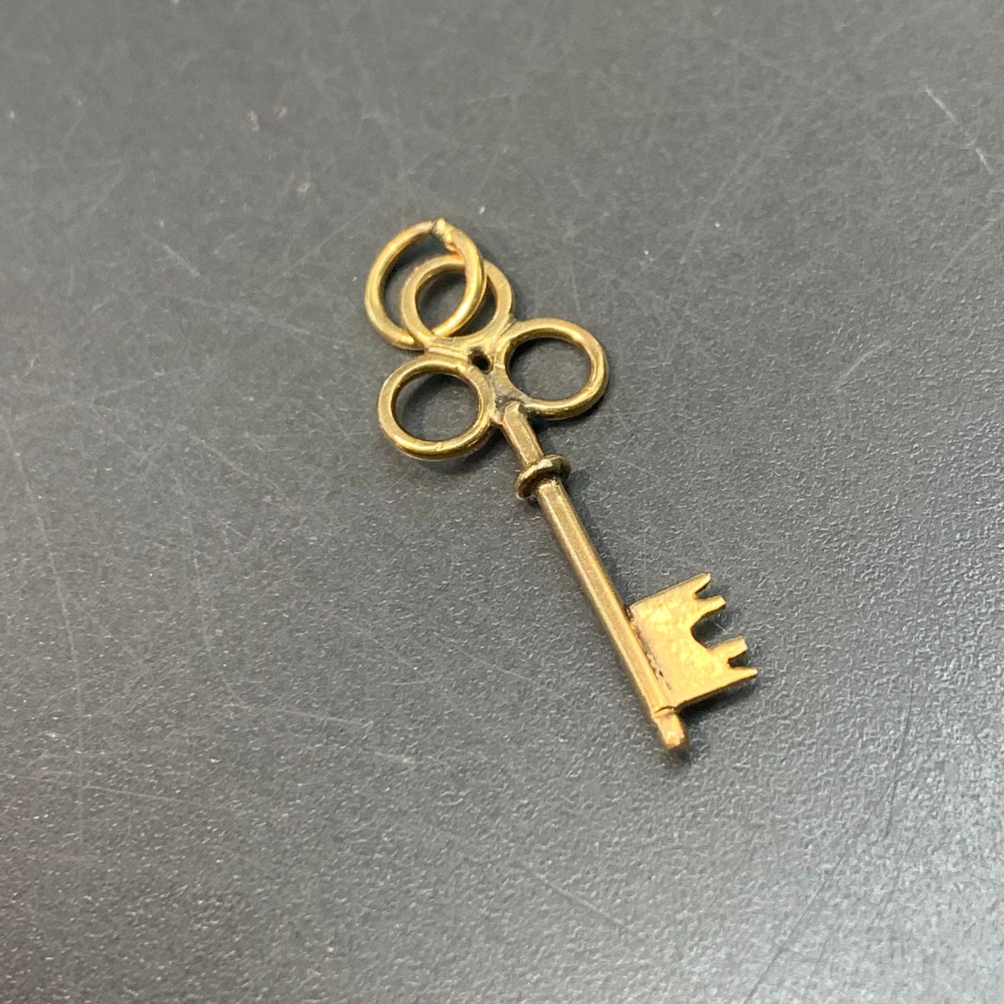 Vintage 14K Yellow Gold Key Charm