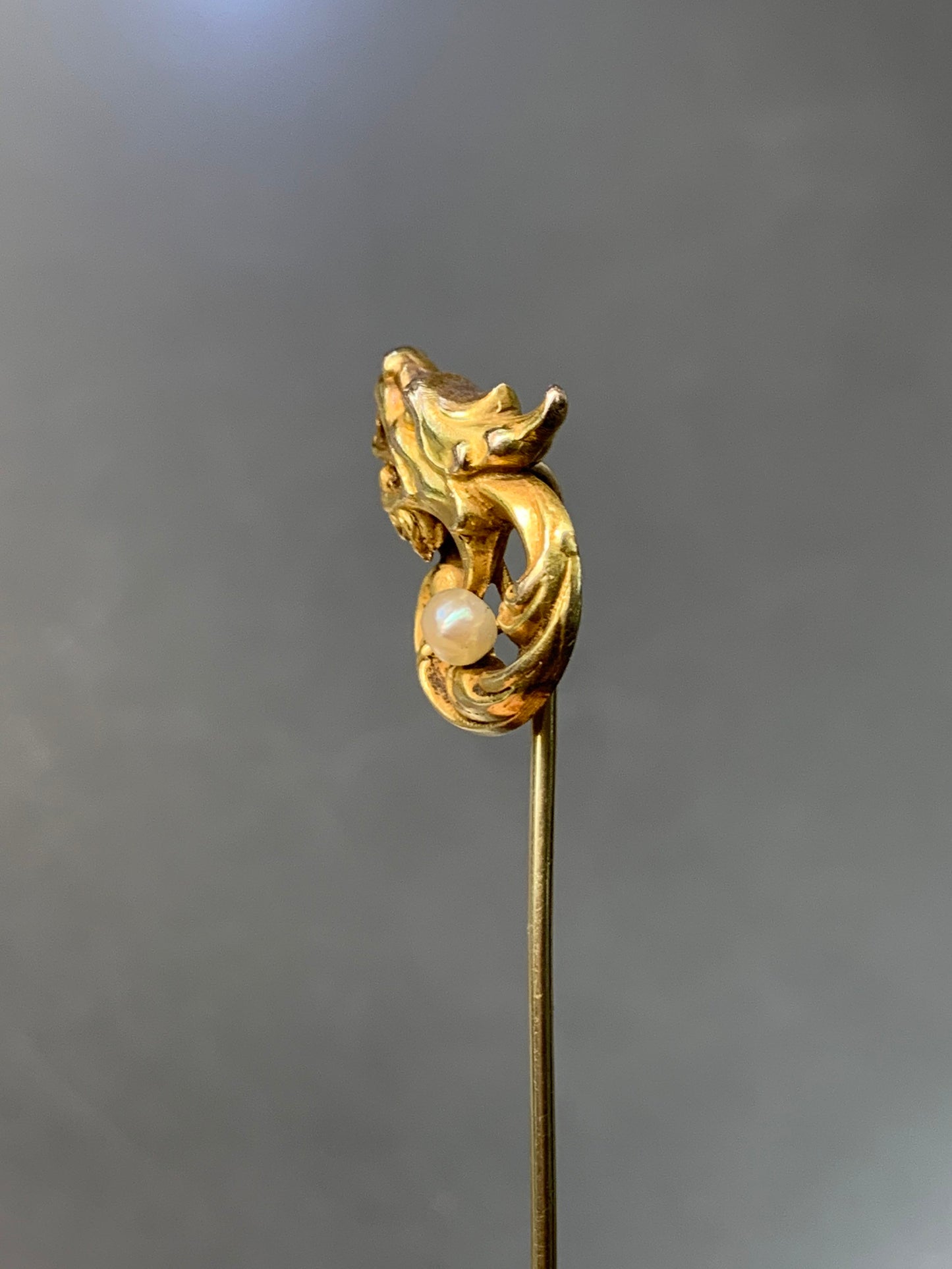 Art Nouveau Alling & Co. 14K Gold Griffin Pearl Stick Pin