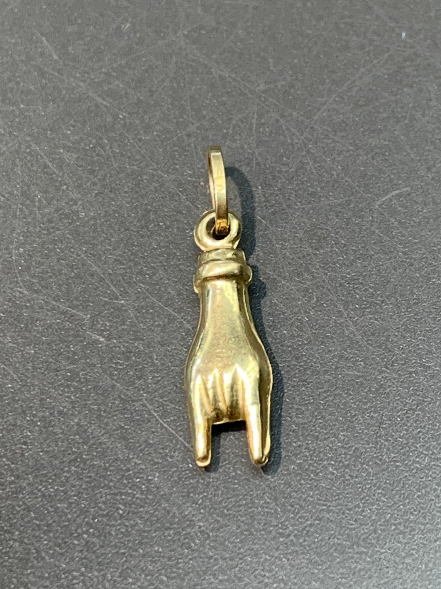 Vintage 14K Gold Puffy Figa Arm Charm