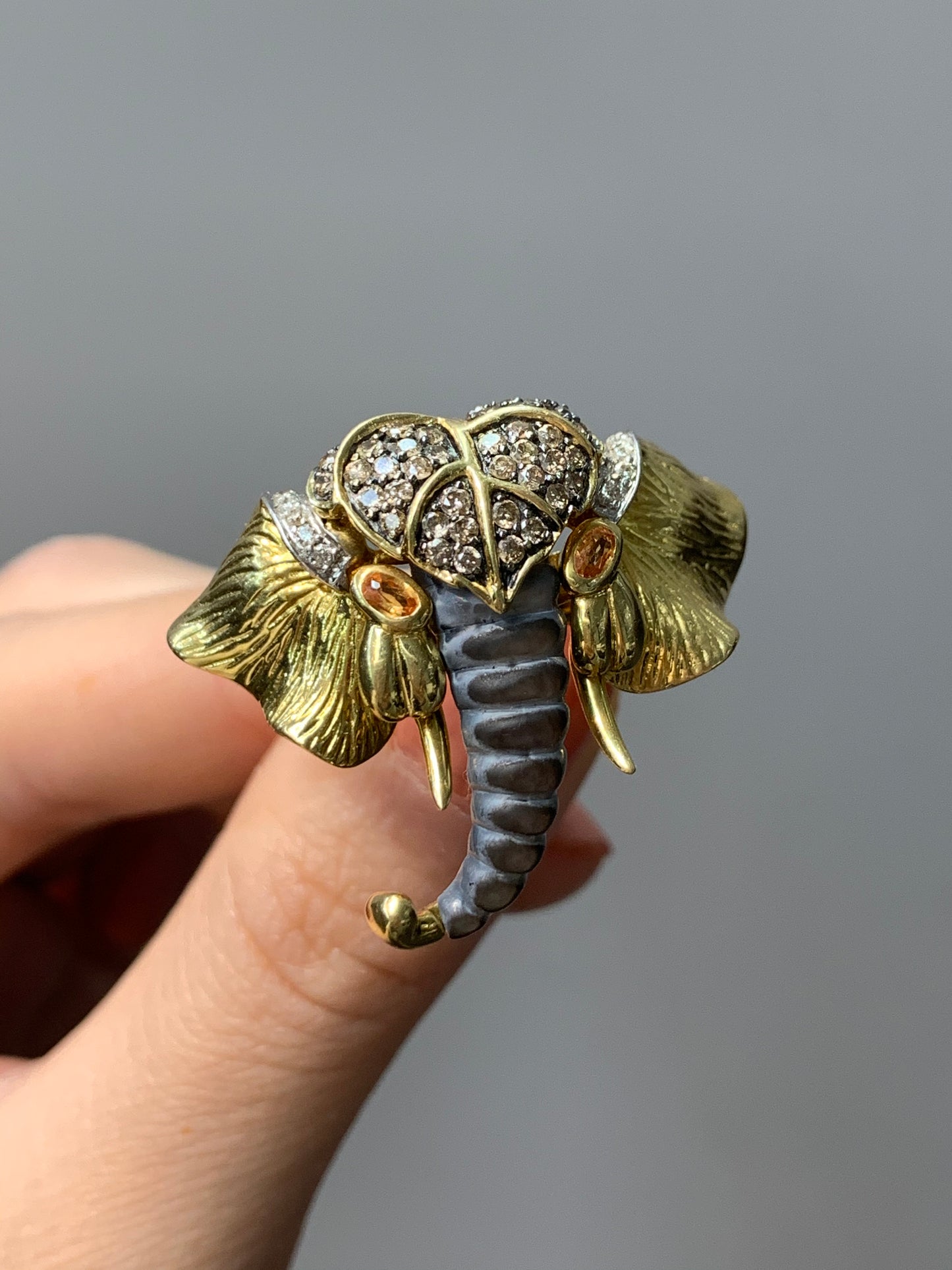 Vintage Champagne Diamond Mother of Pearl and Citrine Elephant Ring