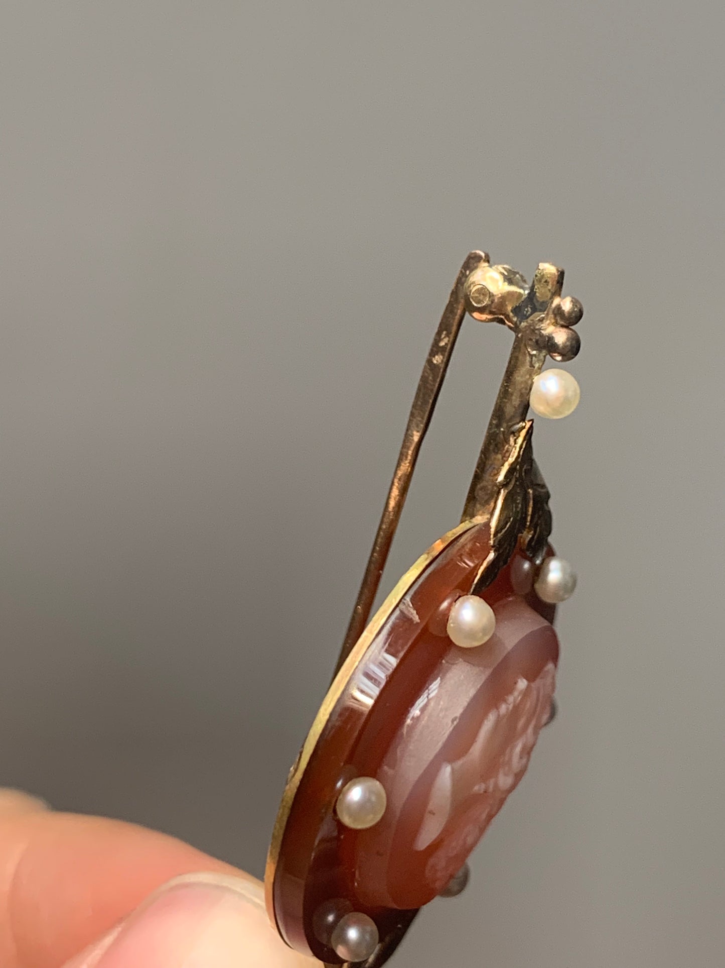 Victorian 14K Gold Hard Stone Cameo Pearl Bar Brooch